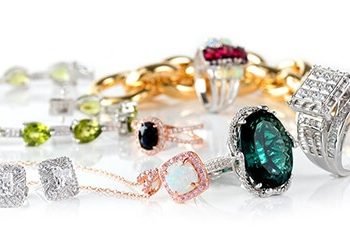 10 Websites You Can Buy Cheap Wholesale Jewelry