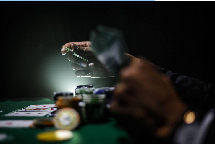 Learn to make friends at the tables