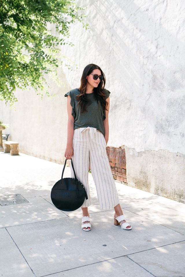 Wide-leg linen pants: