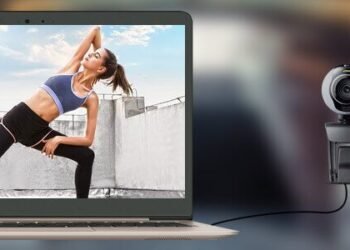 What Are the Key Features of WebcamXP 5?