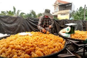 wellhealthorganic.com:jaggery-with-incredible-health-benefits